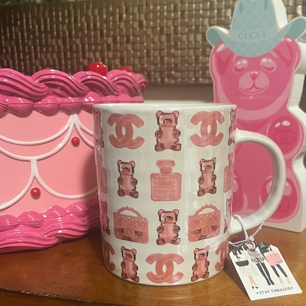 🇺🇸New! Chanel design GummyBear mug